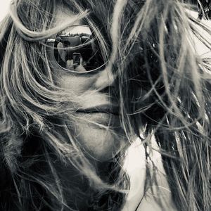 Meet your Posher, Hill